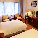 Mon Regency Hotel
