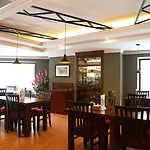 Mon Regency Hotel