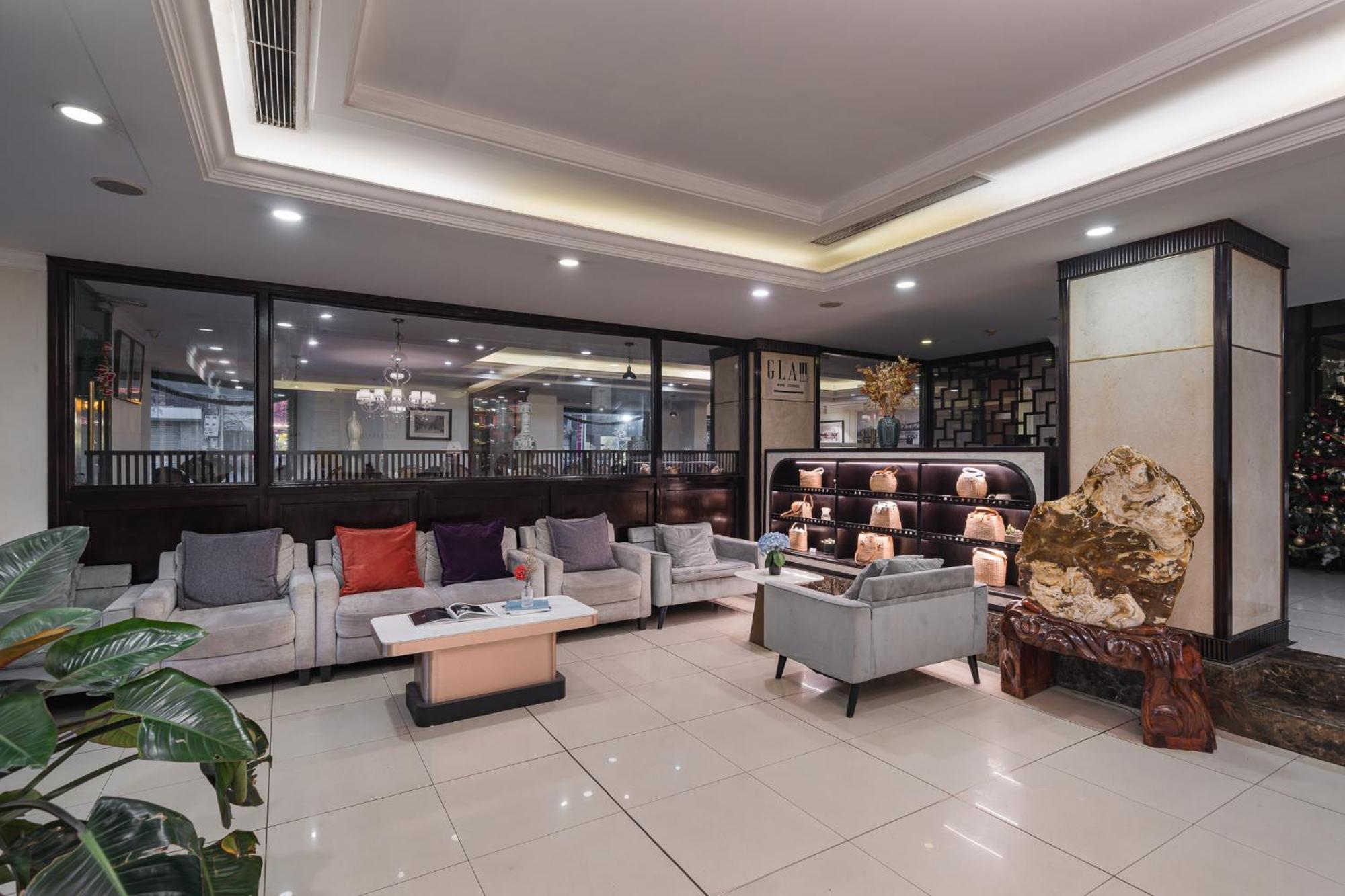 La Passion Classic Hotel 4*