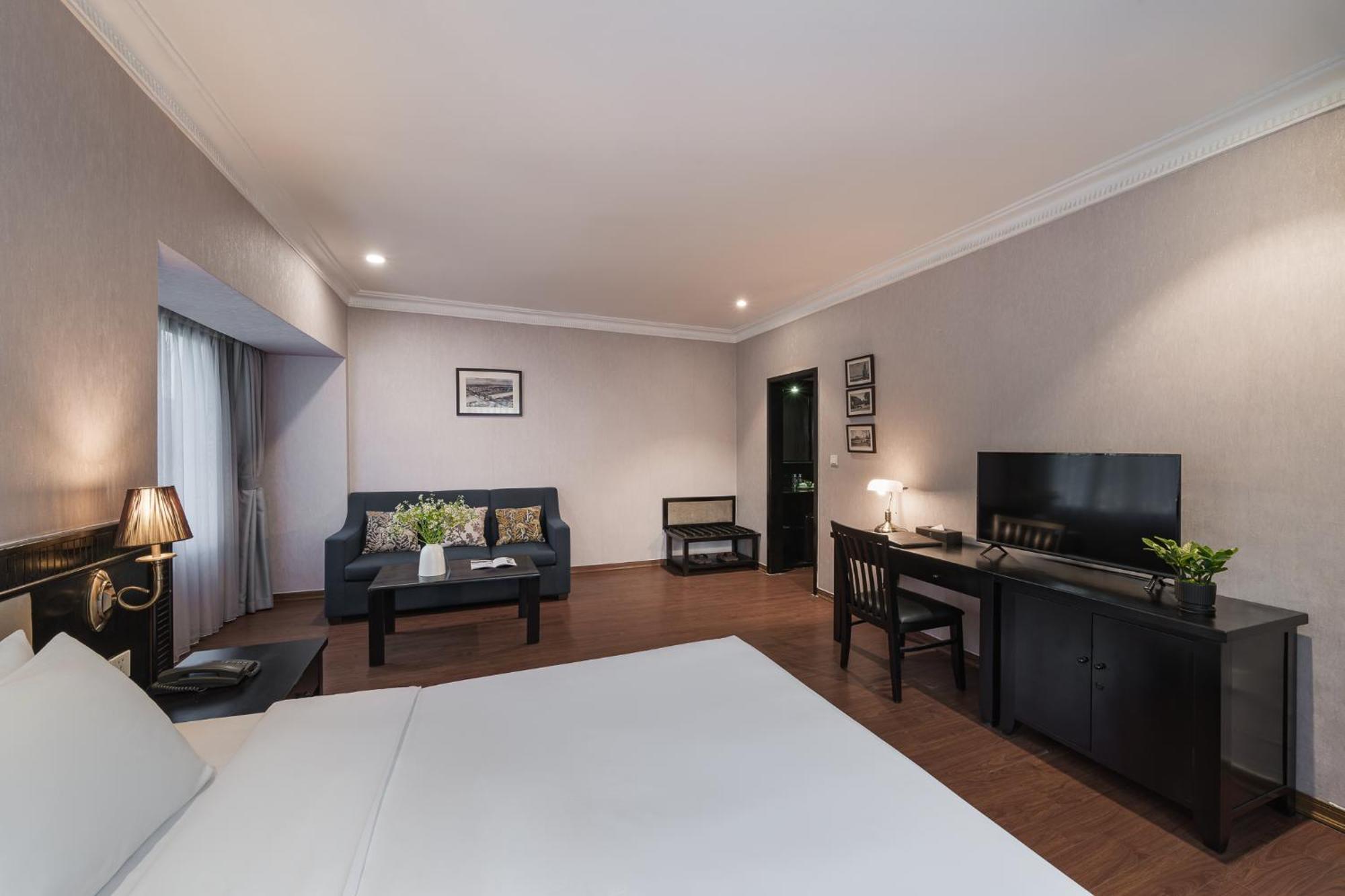 La Passion Classic Hotel 4*