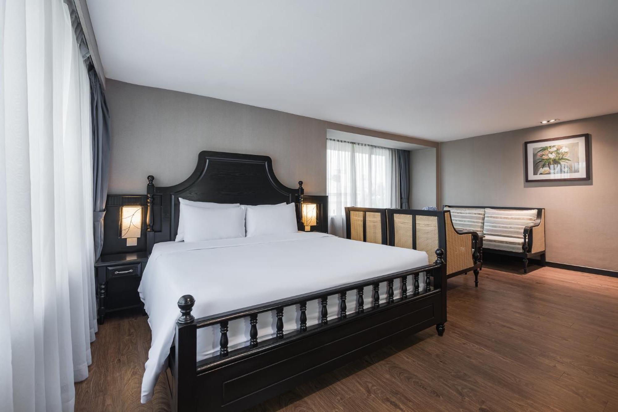 Mon Regency 4*